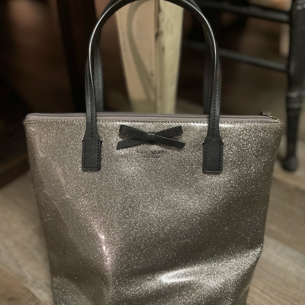 Kate Spade Silver Sparkle Purse (196)